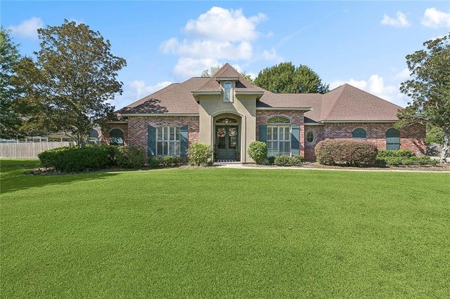 313 Jade Court, Madisonville