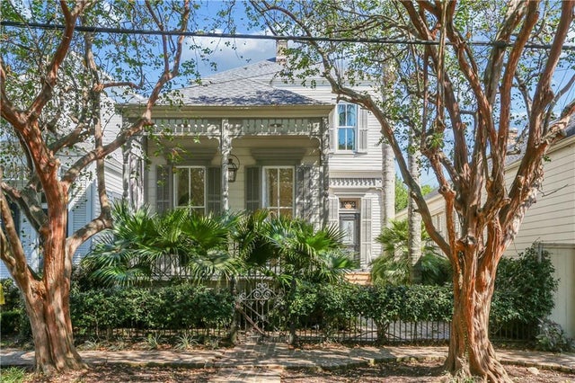 5505 Coliseum Street, New Orleans