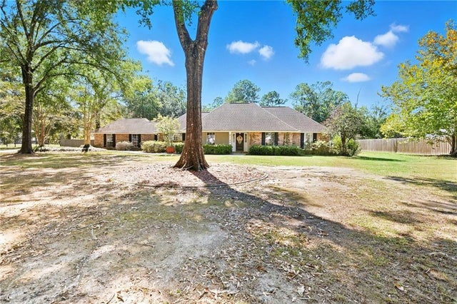 41186 Rue Maison, Ponchatoula