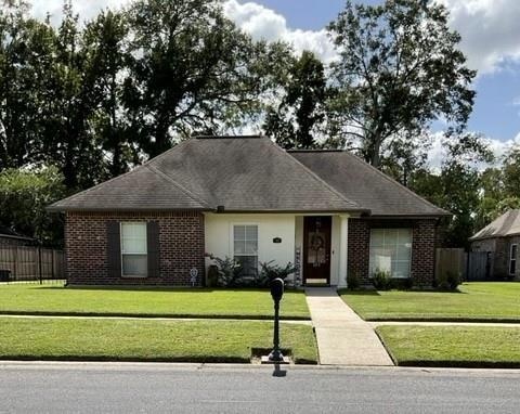 473 Lake Worth Drive, Baton Rouge