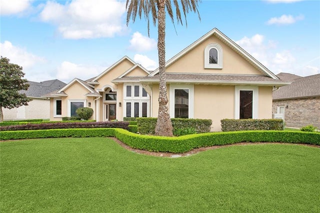 180 E Greenbrier Drive Drive, New Orleans