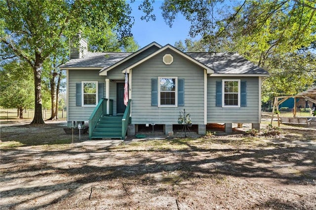 32 Bob Tail Trail, Picayune