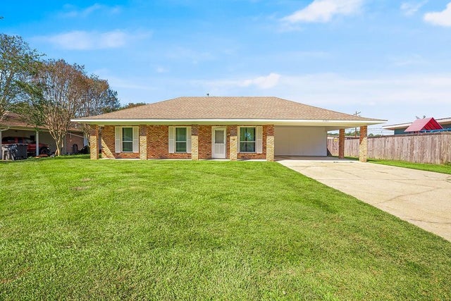 14347 N Holly Street, Baton Rouge