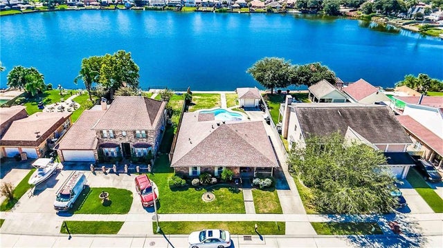 7140 Camberley Drive, New Orleans