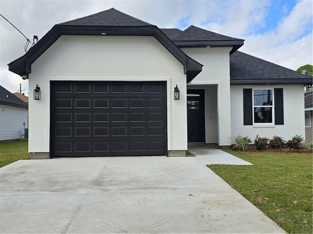 101 Carolyn Drive, Destrehan