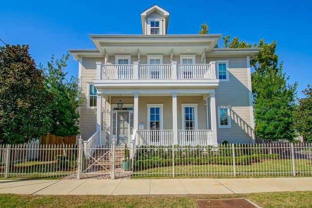 1734 Amelia Street, New Orleans