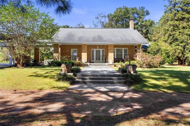 449 Oak Hill Road, Poplarville