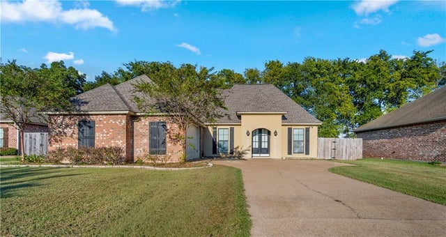 116 Grand Lakes Bl, Alexandria