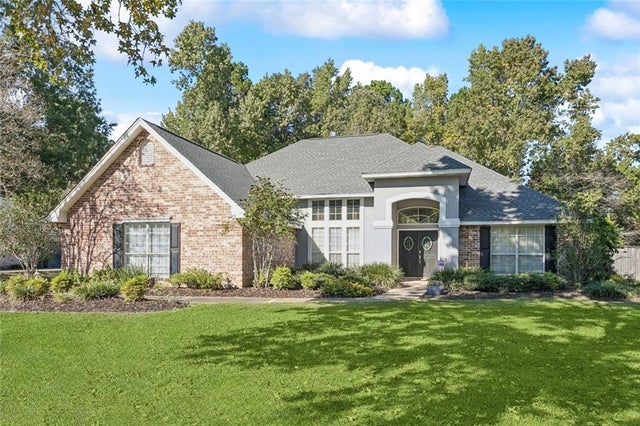 560 Browning Loop, Mandeville