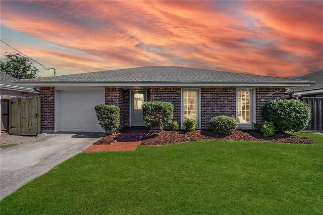 3432 Roosevelt Bl, Kenner