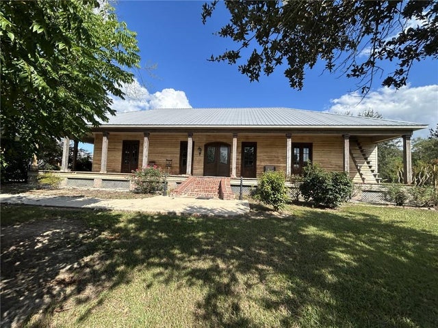 771 9th Street, Ville Platte