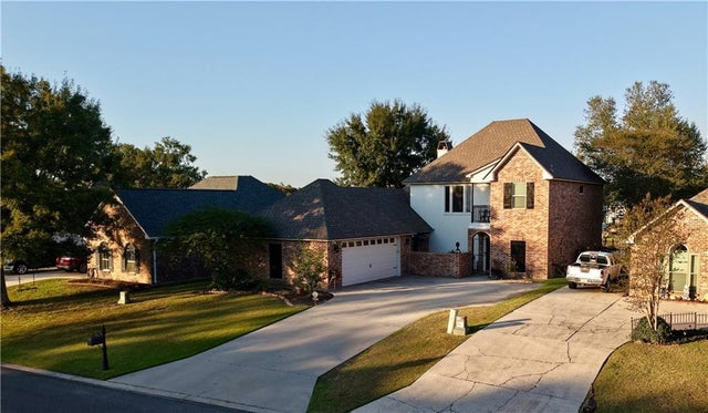 12252 River Highlands Drive, St Amant