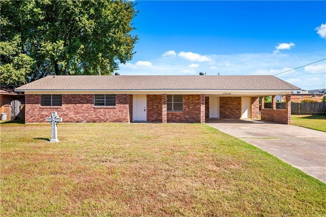127 Kaffie Drive, Natchitoches