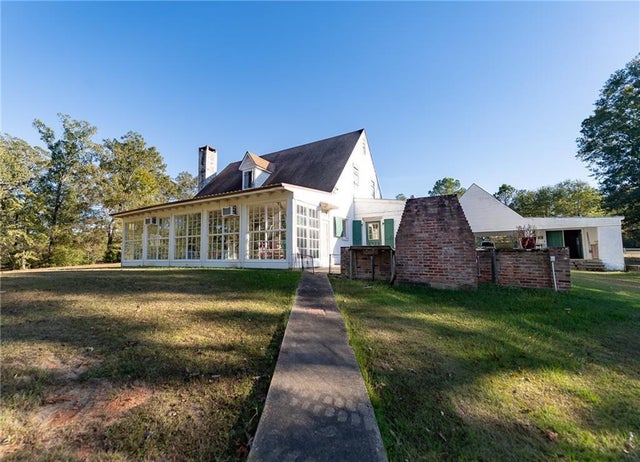 2782 Saint Landry Hy, St Landry