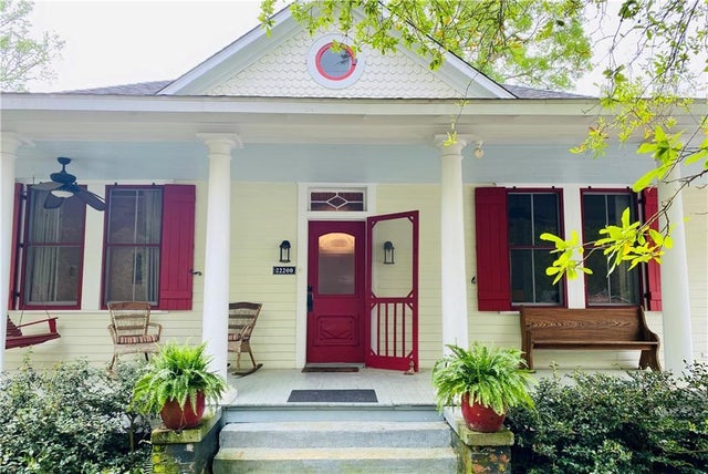 22200 Main Street, Abita Springs