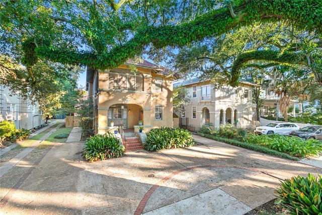 2215 State Street, New Orleans