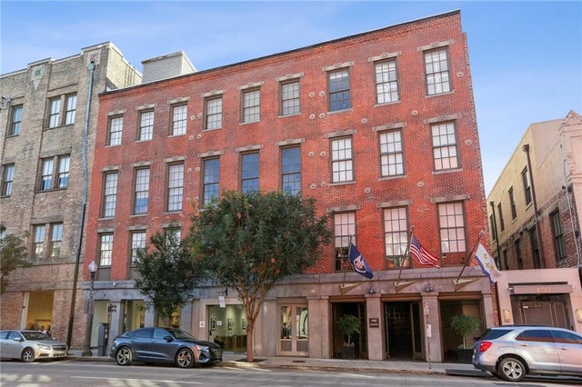 448 Julia Street 208, New Orleans