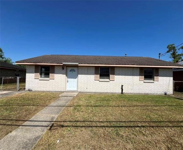 2712 Guerra Drive, Violet