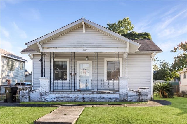 2340 Wisteria Street, New Orleans