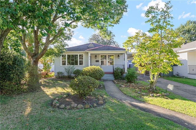 630 Brockenbraugh Court, Metairie