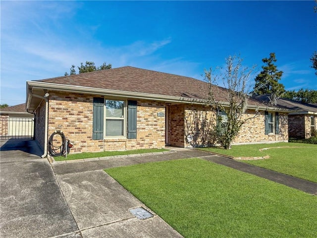 11 Devereaux Drive, Destrehan