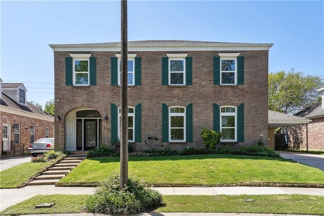 370 Leslie Lane, New Orleans