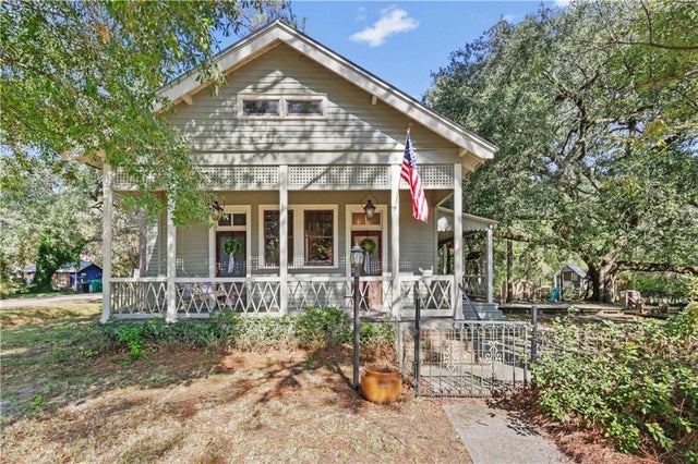 22179 Main Street, Abita Springs