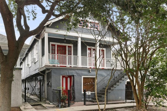 4909 Laurel Street, New Orleans