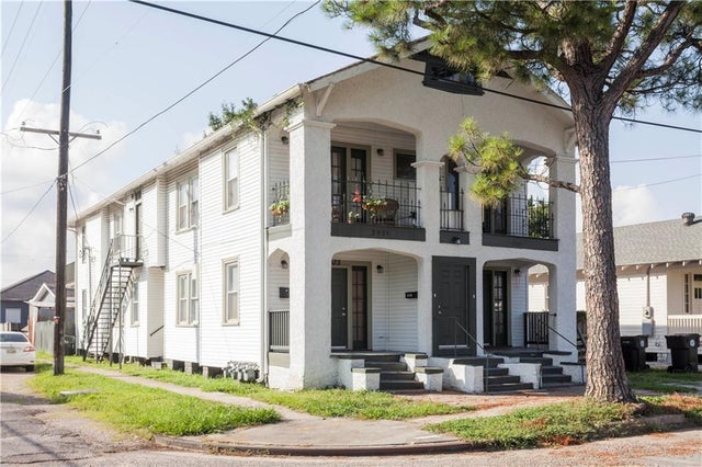 2933 Pine Street, New Orleans