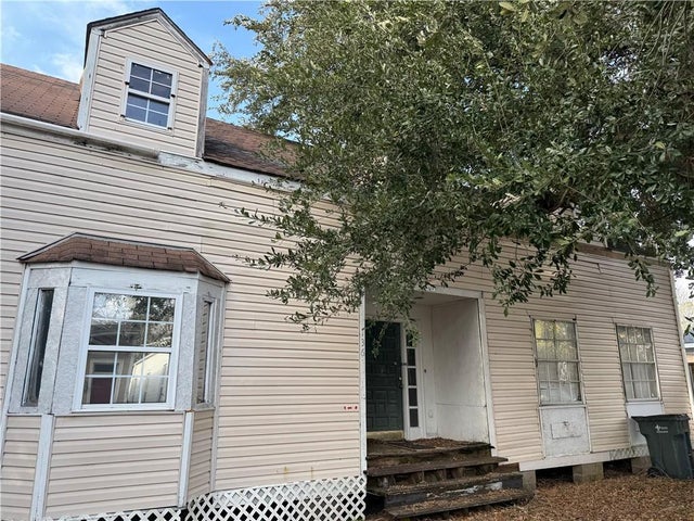 136 38 Cherokee Street, New Orleans