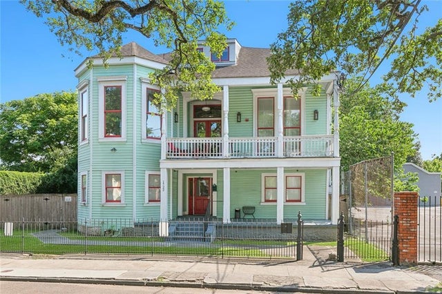 1722 Esplanade Av, New Orleans