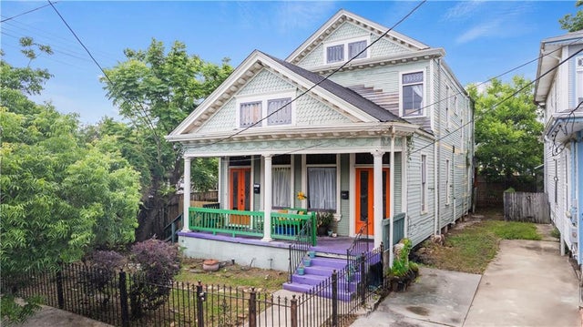 2304 06 Valmont Street, New Orleans
