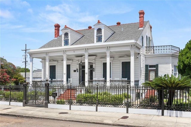2033 35 Esplanade Av, New Orleans