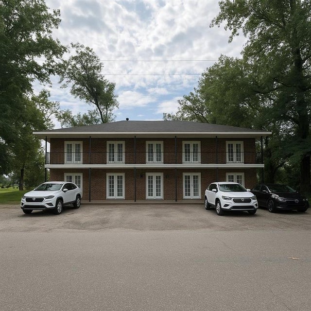 203 S Bay Street, Amite