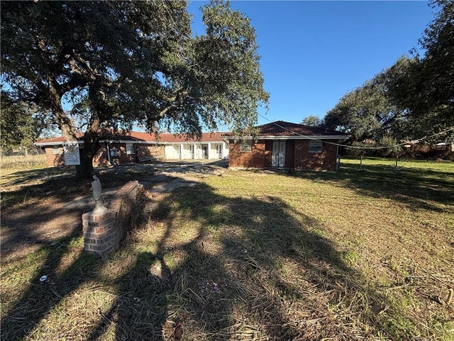 2068 Farragut Street, New Orleans