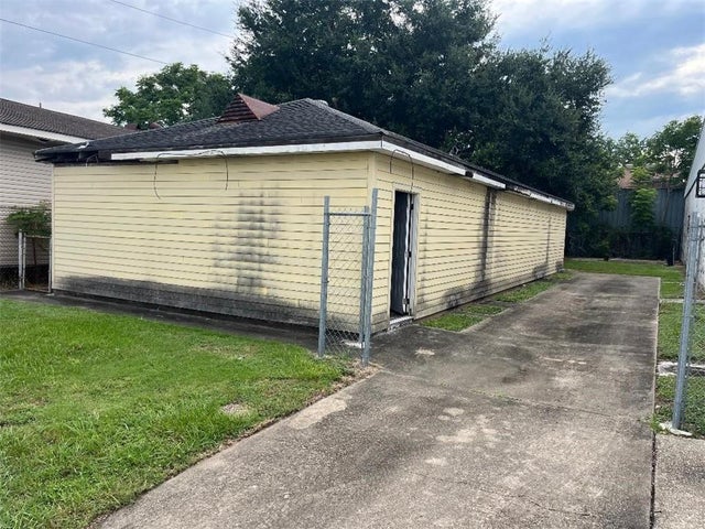 2421 Port Street, New Orleans