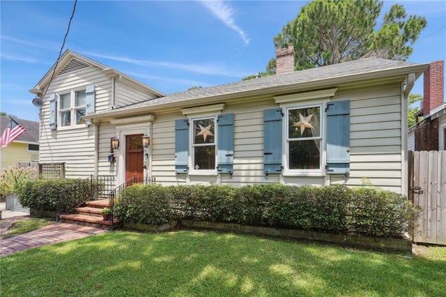 2238 40 Dante Street, New Orleans