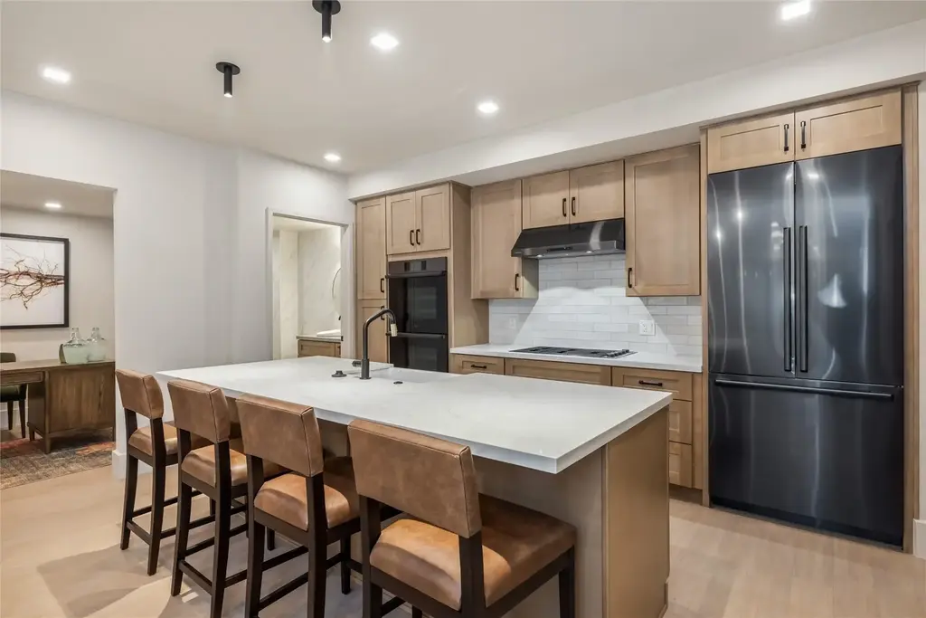 W 80 Main Street 104, Frisco