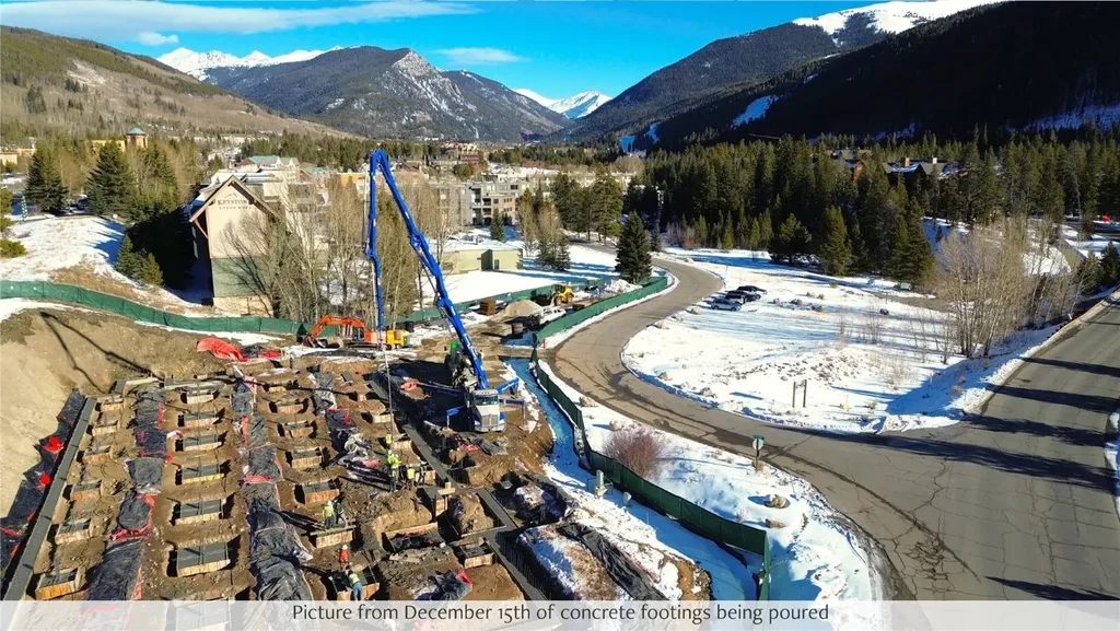 W 0125 Keystone Road 203, Keystone