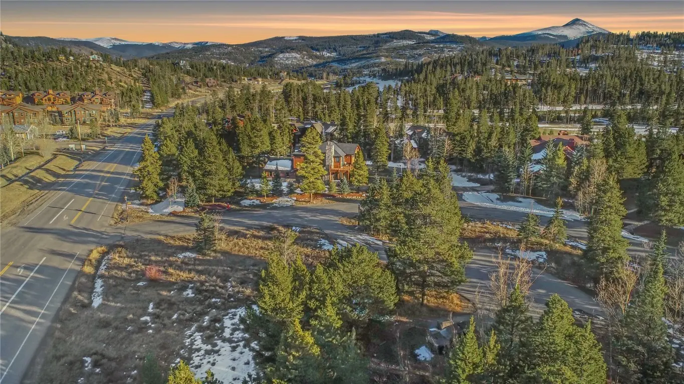 47 Marksberry Way, Breckenridge