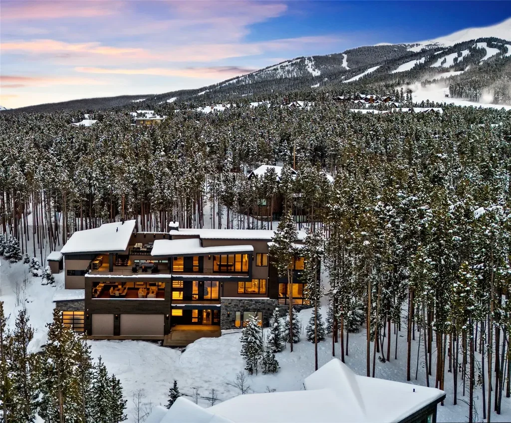 119 Boulder Circle, Breckenridge