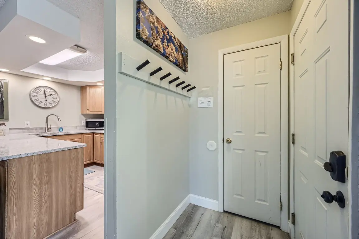 S 412 Main Street 215, Breckenridge