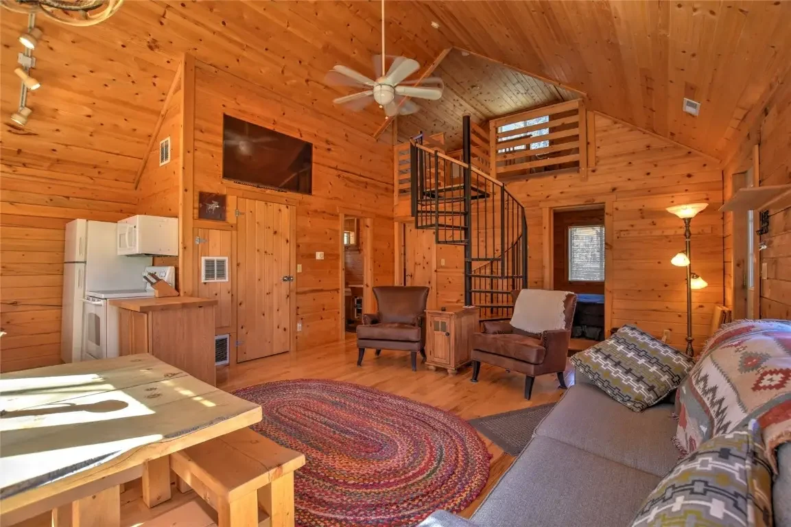 2377 Stagestop Road, Jefferson