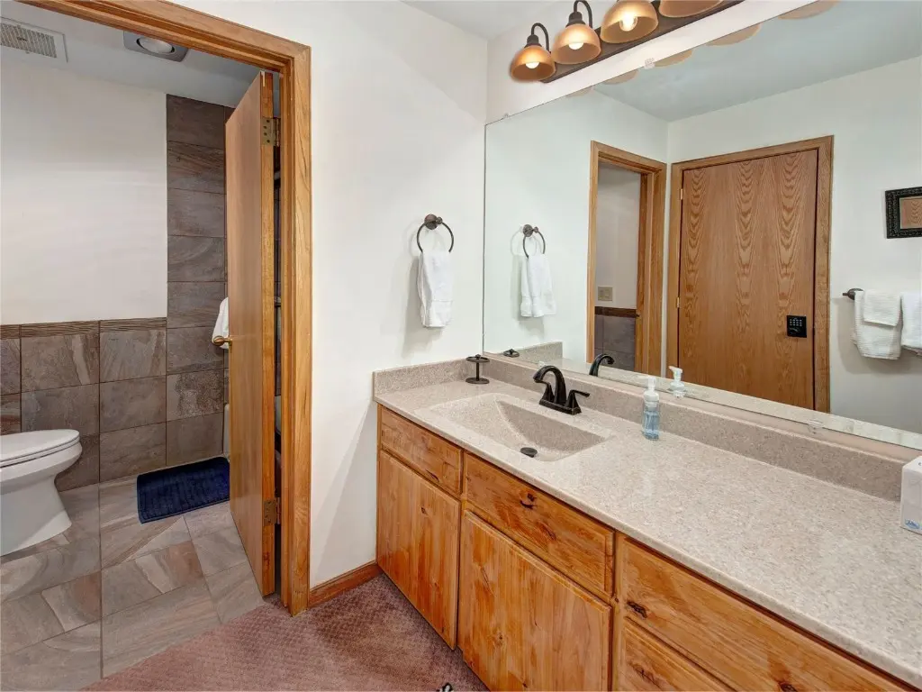 22804 Us Highway 6 102, Keystone