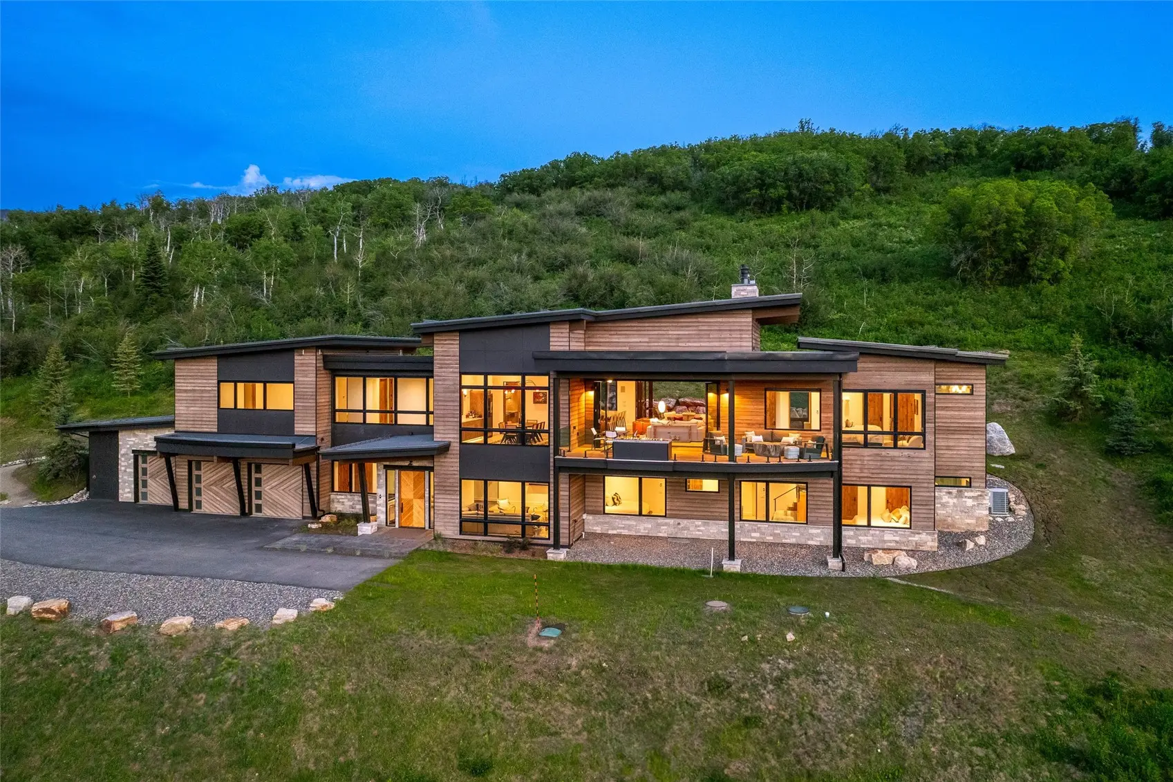 33200 Meadow Creek Drive, Steamboat Springs