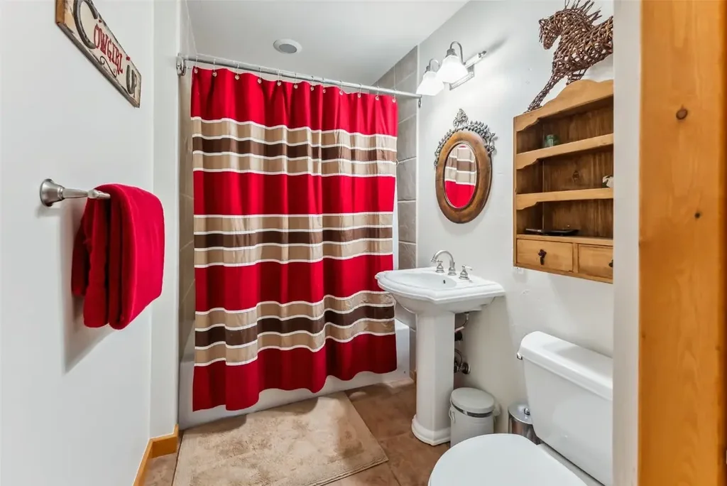 960 Whispering Pines Lane, Breckenridge