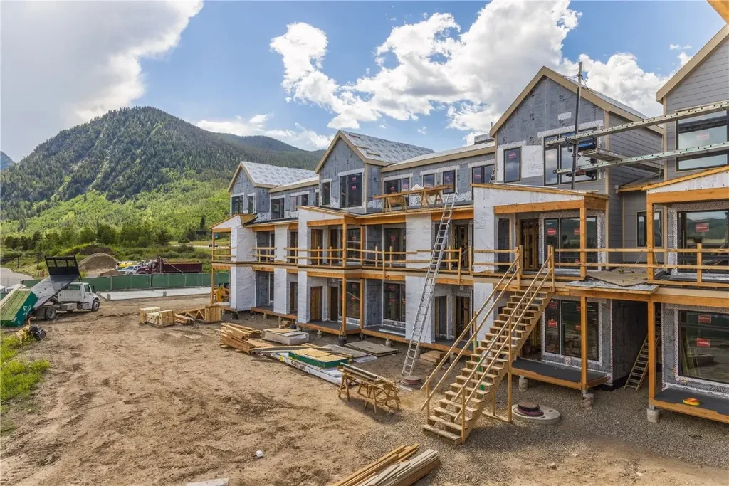 185 Lusher Court 205, Frisco