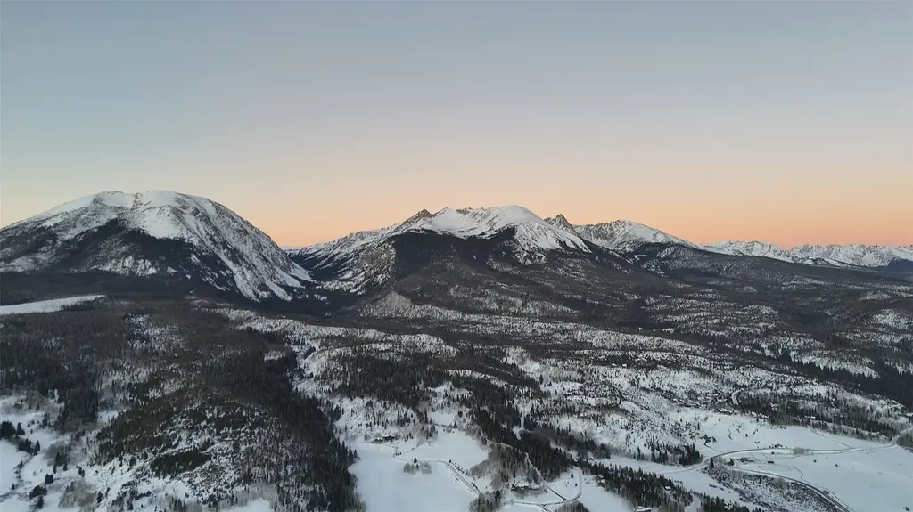 740 Blue River Parkway E14, Silverthorne