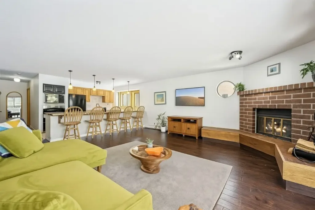 720 Lagoon Drive B, Frisco