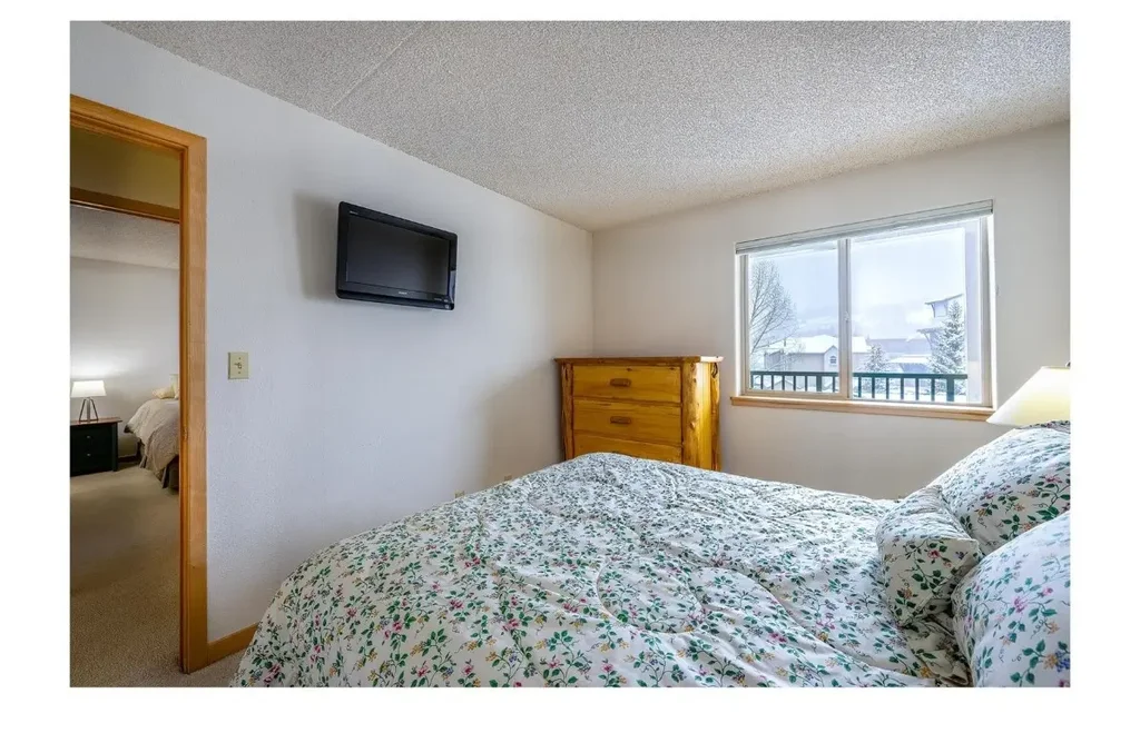 980 Lakepoint Drive 404, Frisco